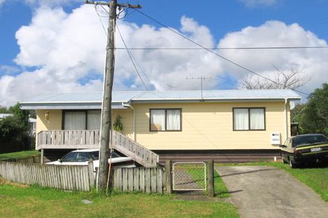 Photo of property in 1/33 Lavelle Road, Henderson, Auckland, 0612
