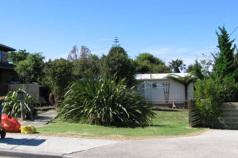 Photo of property in 10 Tui Street, Torbay, Auckland, 0630