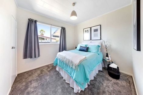 Photo of property in 26 Killington Crescent, Mangere, Auckland, 2022