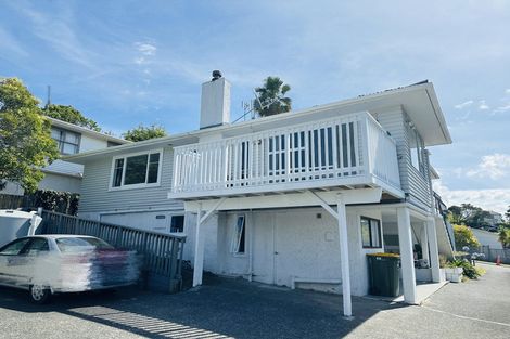 Photo of property in 21 Ludlow Terrace, Totara Vale, Auckland, 0627