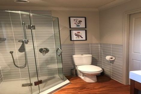 Photo of property in 40 Downing Street, Crofton Downs, Wellington, 6035