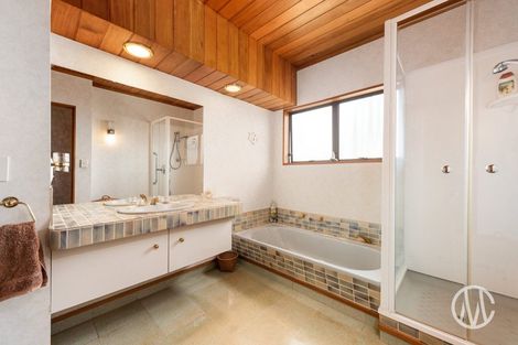 Photo of property in 27a Clivedene Street, Matua, Tauranga, 3110