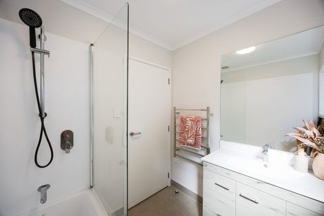 Photo of property in 5 Awamarino Way, Westgate, Auckland, 0614