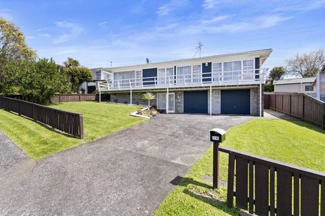Photo of property in 16 La Trobe Street, Pakuranga Heights, Auckland, 2010