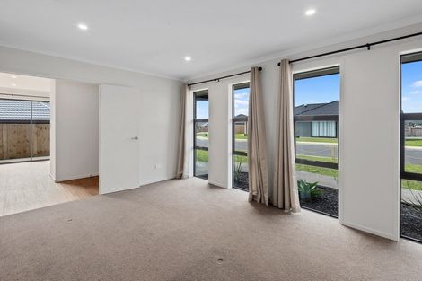 Photo of property in 15 Ohau Crescent, Tikipunga, Whangarei, 0112