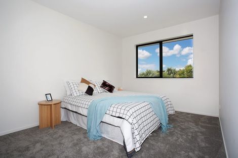 Photo of property in 75 Beatty Road, Pukekohe, 2120
