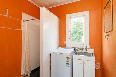 Photo of property in 51 Bryant Street, Takaro, Palmerston North, 4412