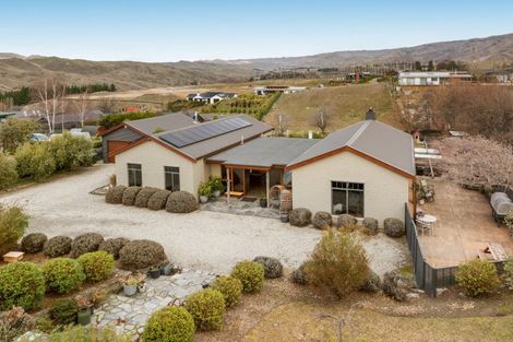 Photo of property in 57 Hall Road, Bannockburn, Cromwell, 9384
