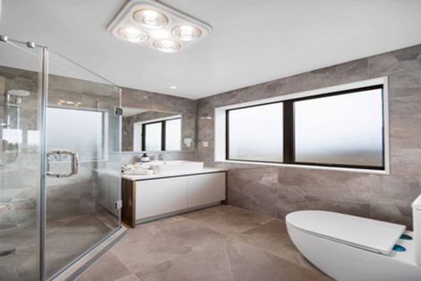 Photo of property in 17 Kaitiaki Drive, Clarks Beach, 2122