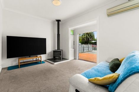 Photo of property in 1200 Caroline Road, Mayfair, Hastings, 4122