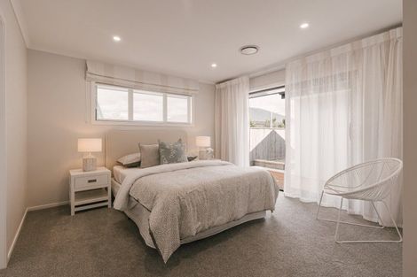 Photo of property in 27 Daniel Place, Kelvin Grove, Palmerston North, 4414