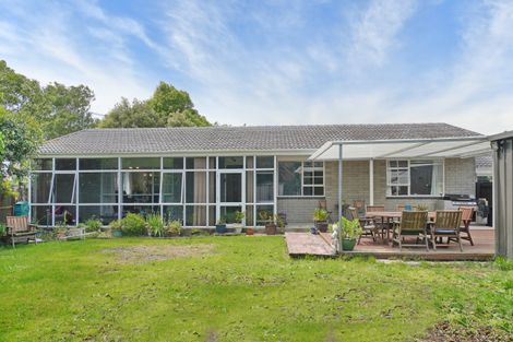 Photo of property in 9a Quinton Place, Bishopdale, Christchurch, 8053