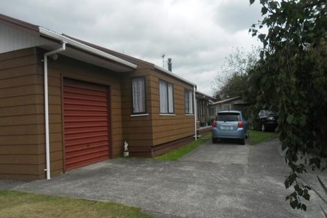 Photo of property in 11 Spackman Crescent, Paraparaumu, 5032
