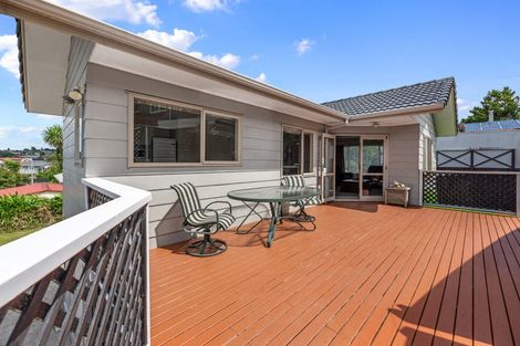 Photo of property in 8a The Drive, Brookfield, Tauranga, 3110