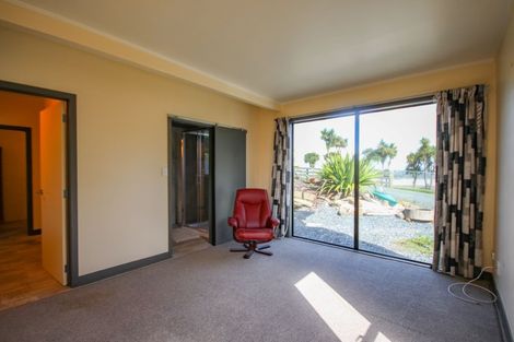 Photo of property in 57 Petley Road, Paparoa, 0571