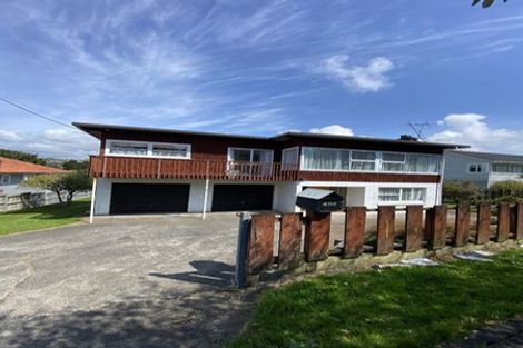 Photo of property in 496 Beach Road, Murrays Bay, Auckland, 0630