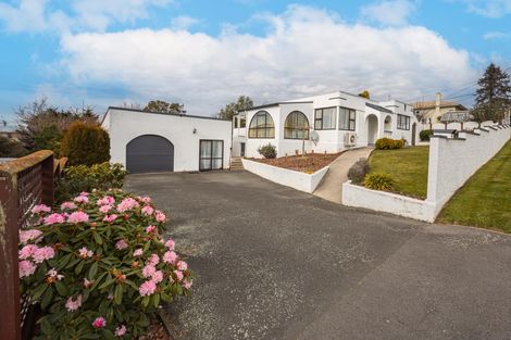 Photo of property in 17a Mersey Street, South Hill, Oamaru, 9400
