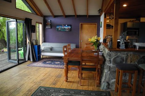 Photo of property in 12 Oxford Street, Waimate, 7924