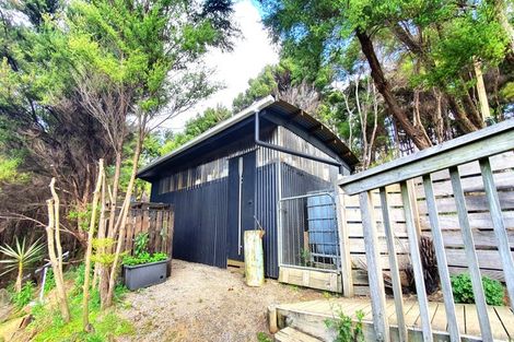 Photo of property in 17 Woods Ridge Road, Kawau Island, 0920