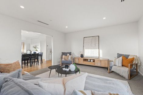 Photo of property in 1 Hobbs Lane, Harewood, Christchurch, 8051