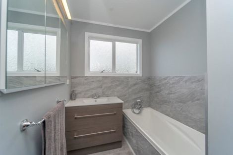 Photo of property in 96 Titoki Street, Lansdowne, Masterton, 5810