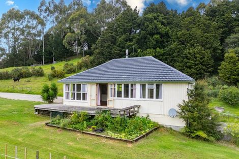 Photo of property in 465 Helmsdale Road, Waipu, 0582