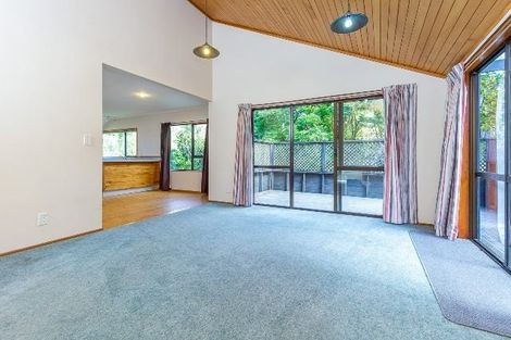 Photo of property in 2/38 Heathcote Road, Castor Bay, Auckland, 0620