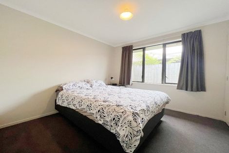 Photo of property in 2/108 Old Farm Road, Hamilton East, Hamilton, 3216