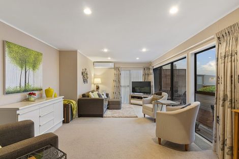 Photo of property in 2/28 Mark Edward Drive, Half Moon Bay, Auckland, 2012