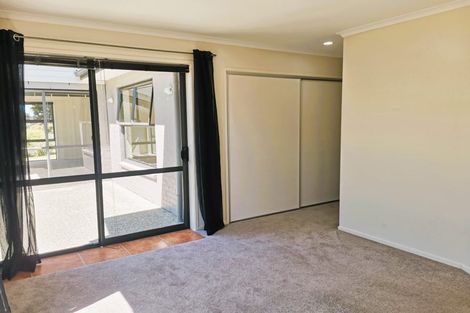 Photo of property in 358 One Tree Point Road, One Tree Point, 0118