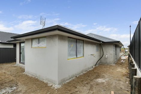 Photo of property in 10 Ash Lane, Omokoroa, 3114