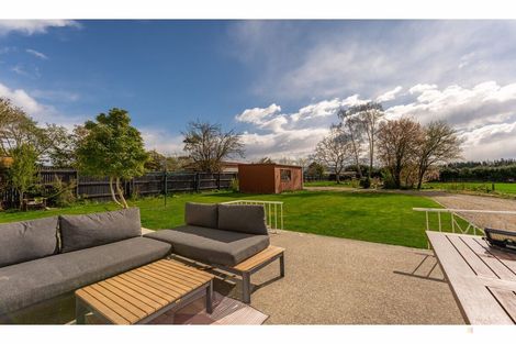 Photo of property in 60 Timaru Road, Waimate, 7924