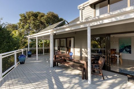 Photo of property in 240d Omokoroa Road, Omokoroa, Tauranga, 3114