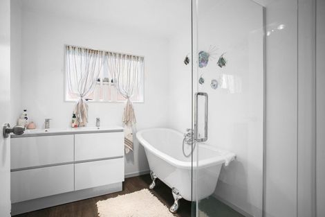 Photo of property in 1a Longfellow Street, Leamington, Cambridge, 3432