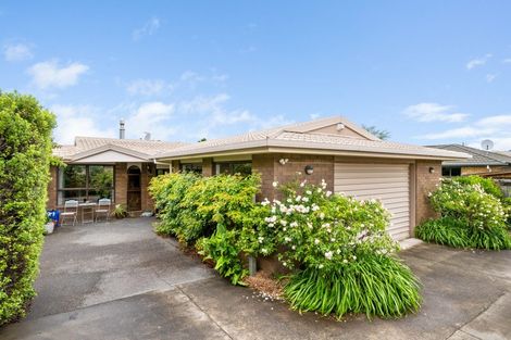 Photo of property in 16 Springswood Grove, Springlands, Blenheim, 7201