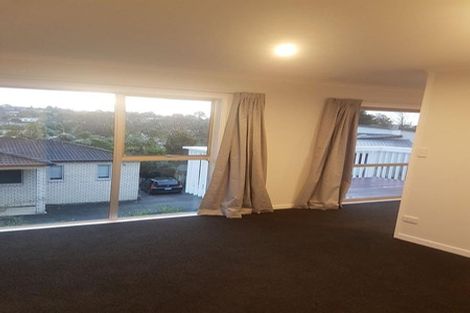 Photo of property in 153 Browns Bay Road, Browns Bay, Auckland, 0630