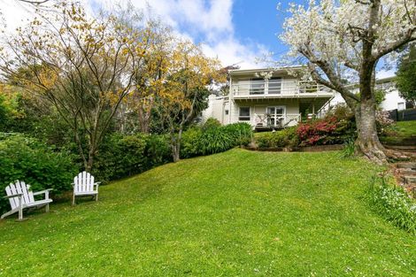 Photo of property in 11a Kamla Way, Khandallah, Wellington, 6035