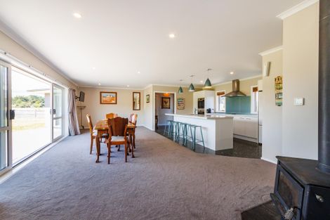 Photo of property in 97 Pohangina Road, Ashhurst, Palmerston North, 4470