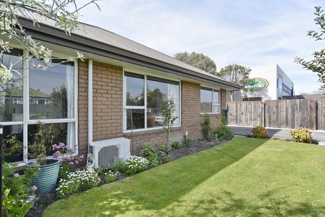 Photo of property in 3/818 Main North Road, Belfast, Christchurch, 8051