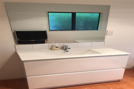 Photo of property in 12 Webster Place, Picton, 7220