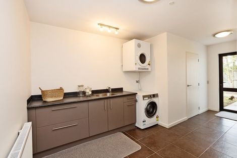 Photo of property in 146 Oreti Road, Otatara, Invercargill, 9879