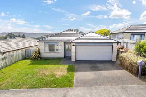 Photo of property in 35 Staithes Drive North, Whitby, Porirua, 5024