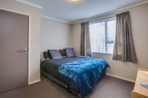 Photo of property in 1/63 Royal Crescent, Saint Kilda, Dunedin, 9012