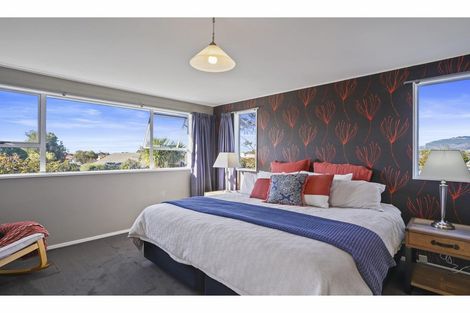 Photo of property in 56 Fern Drive, Halswell, Christchurch, 8025