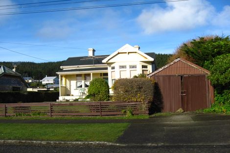 Photo of property in 42 Mcdougall Street, Bluff, 9814