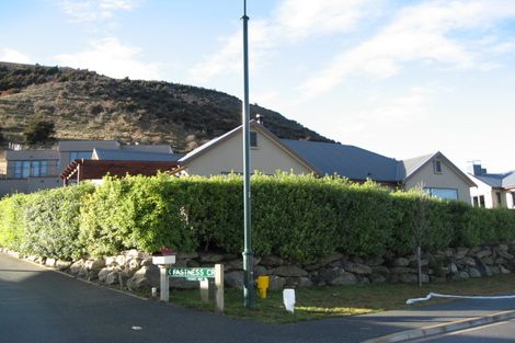 Photo of property in 9 Ansted Place, Wanaka, 9305