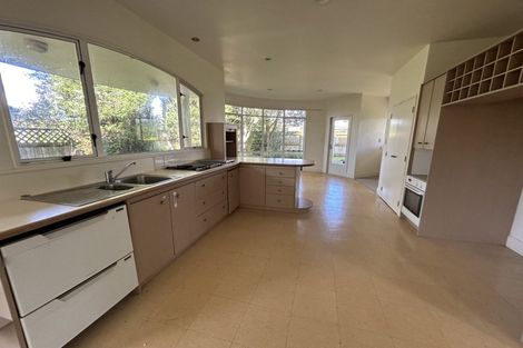 Photo of property in 5 Balcairn Place, Terrace End, Palmerston North, 4410