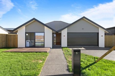 Photo of property in 5 Fisher Road, Cambridge, 3434