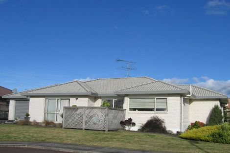 Photo of property in 11a Mcgowan Place, Orewa, 0931