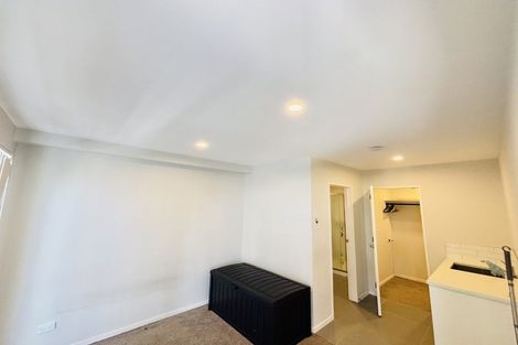 Photo of property in 40 Tukari Lane, Mangere Bridge, Auckland, 2022